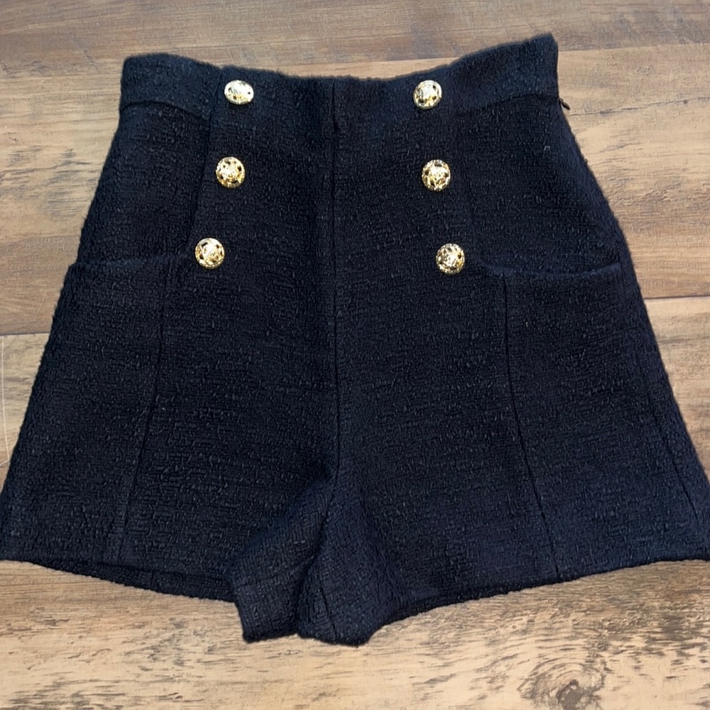 Black high waist shorts